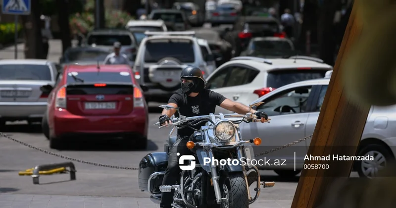 Küçələri bir birinə vuran motosiklet sürücüləri Səhərə qədər narahat oluruq