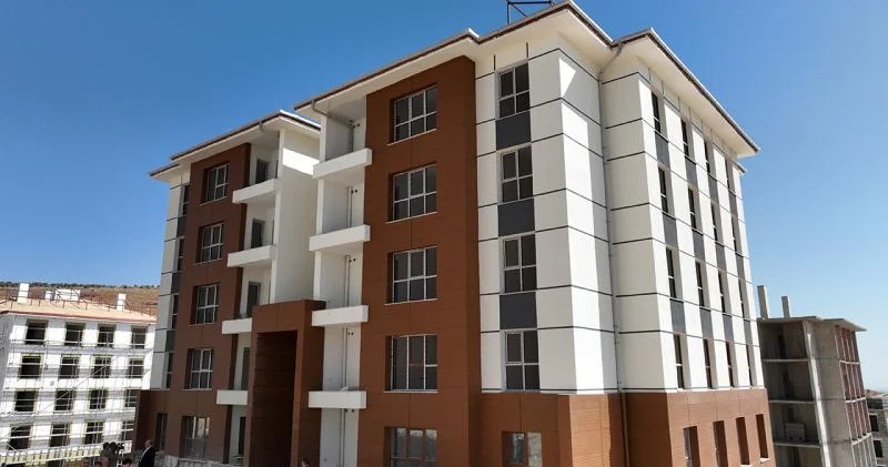 Cari ilin birinci yarısında 1,4 milyon əmlak satılıb