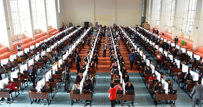 Bu müəllimlərin yarısı qiymətləndirmədən KƏSİLİB