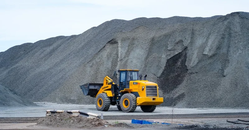 Kazakhstan approves road building plan using technogenic mineral deposits