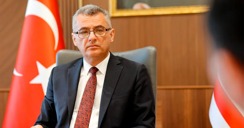 Tufan Erhürmanın halı tədbirdə pisləşdi Təcili xəstəxanaya çatdırıldı