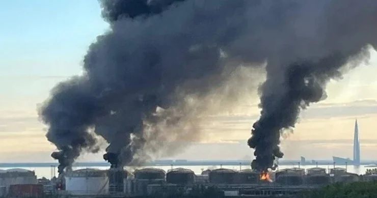 Moskva Neft Emalı Zavodu yenə yanır