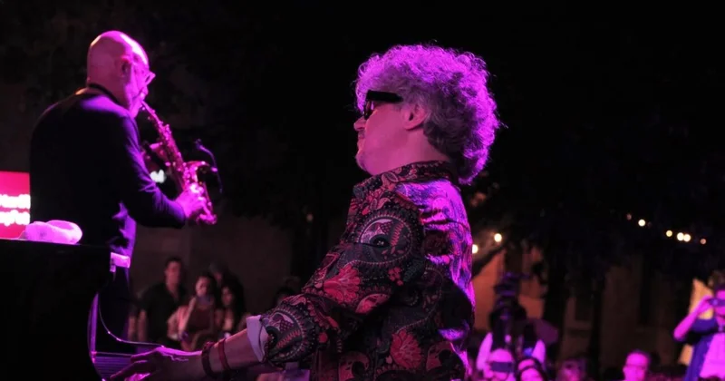 Şahin Növrəslinin çoxdan gözlənilən konserti keçirildi (Foto)