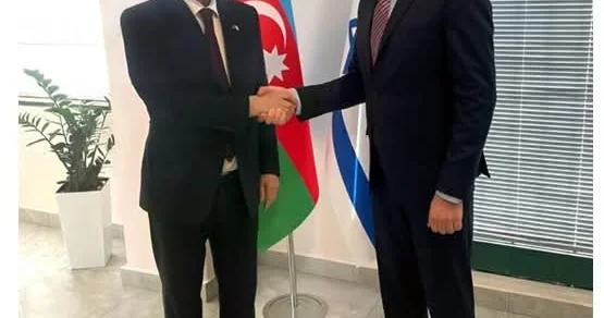 Azərbaycan tarixi səhvə imkan vermədi