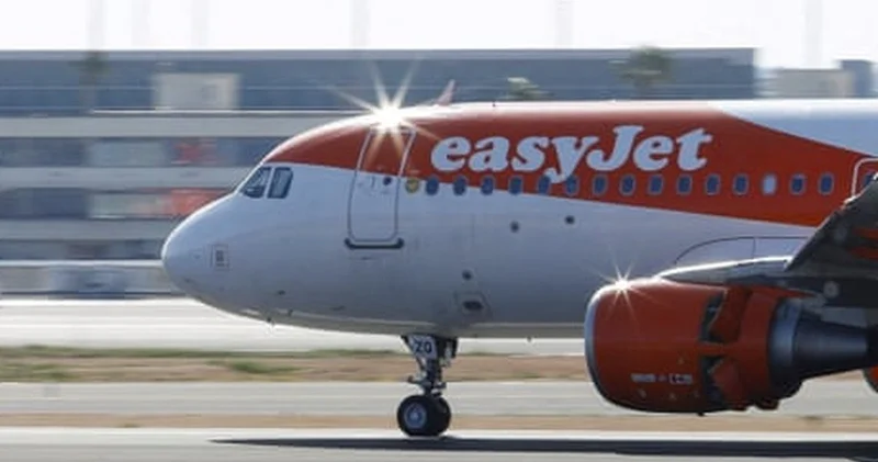 За EasyJet развернулась борьба между Apollo и Castlelake