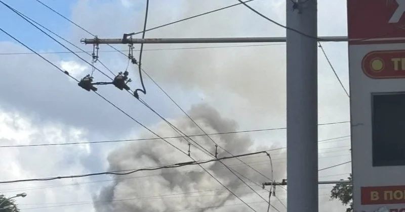Россия бомбит центр Запорожья видео
