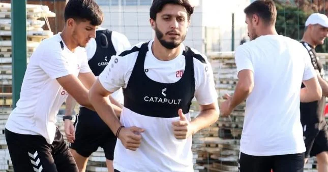 “Araz Naxçıvan” məşqlərə başladı