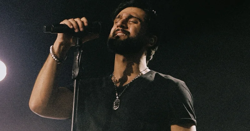 JONY “Crystall Hall”da konsert verəcək