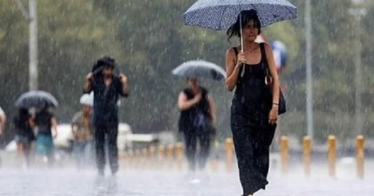 Hava kəskin dəyişir: Güclü yağış, dolu və sel təhlükəsi gözlənilir