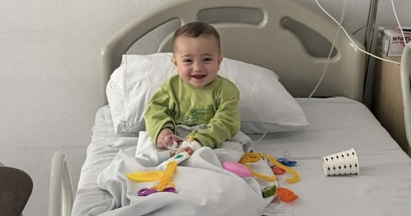 Azərbaycanda körpənin böyrəyi xilas edildi Həkimdən həyat qurtaran əməliyyat
