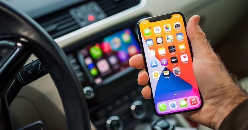 Мусаев пошел совершать намаз, а Мамедов украл его iPhone
