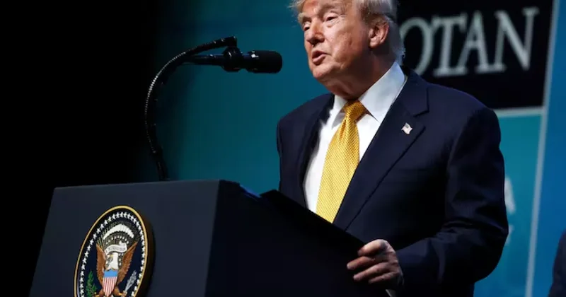 Трамп уволил членов федеральной комиссии