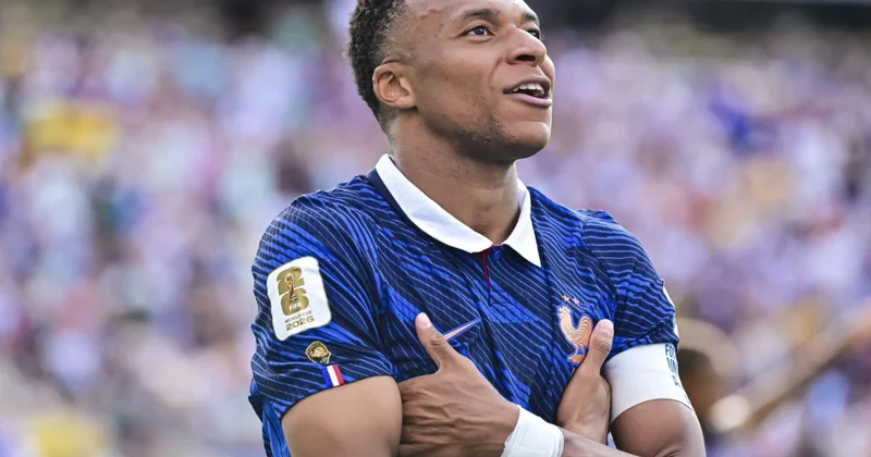 Mbappe mundial tarixinin ən yaxşısıdır Fransa liderindən rekord göstərici