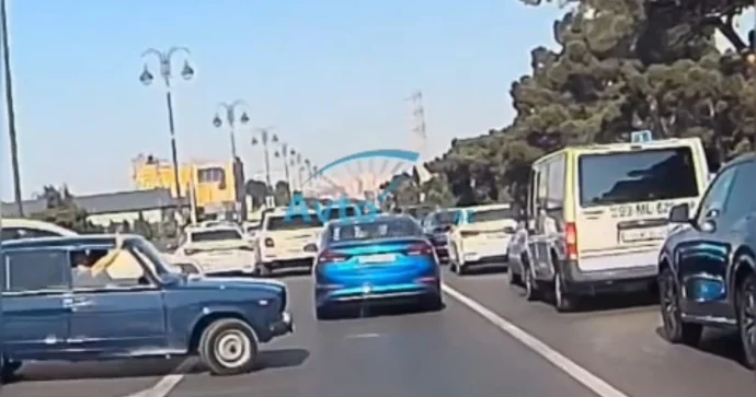 Sürücülər arasında illərdir istifadə olunan bu işarənin mənası nədir? İZAH VİDEO