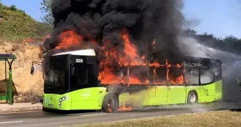 Naxçıvanda avtobus yandı