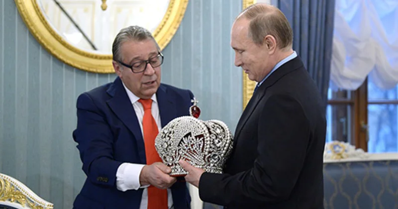 Putinin seçkilərdə etibarlı şəxsi olmuş məşhur komediyaçı Rusiyadan imtina etdi...
