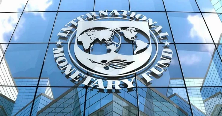 Vəziyyətin pisləşməsinə yönəlmiş təhdidlər qalır BVF nin yeni hesabatı