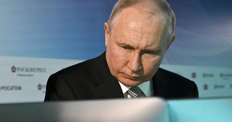 Эксперт: Намек на продажу территории России будет шикарен Minval Politika