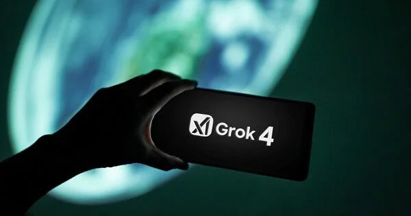 Mask “Grok 4”ü pulsuz etdi