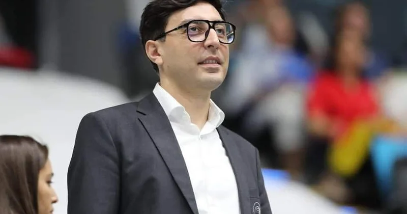 Fərid Qayıbov: “Gəncə şəhər stadionu ölkənin ən yaxşı futbol arenası olacaq”