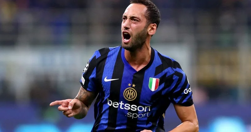 Hakan Çalhanoğlu Fənər ilə danışıqlar aparmasına aydınlıq gətirdi