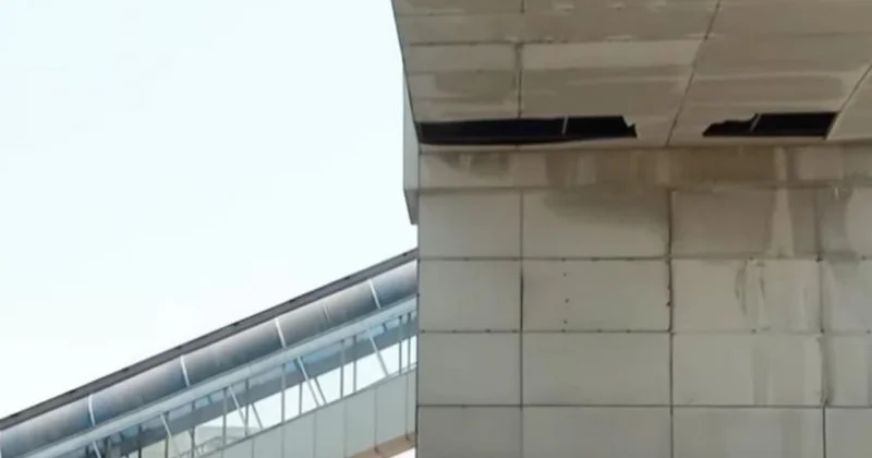 Sabunçuda piyada keçidinin qopan panelləri təhlükə yaradır