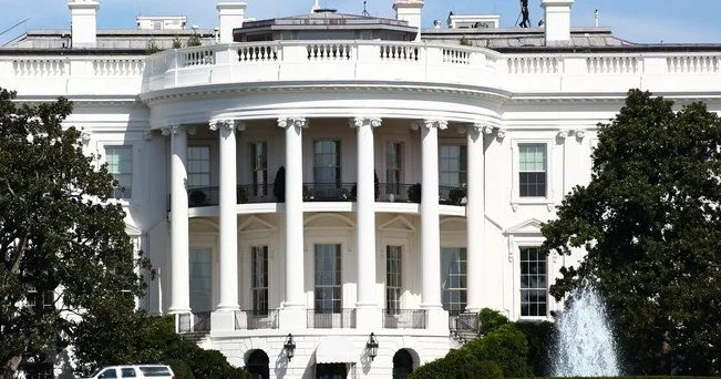 Белый дом не планирует трехстороннюю встречу Трампа, Путина и Зеленского