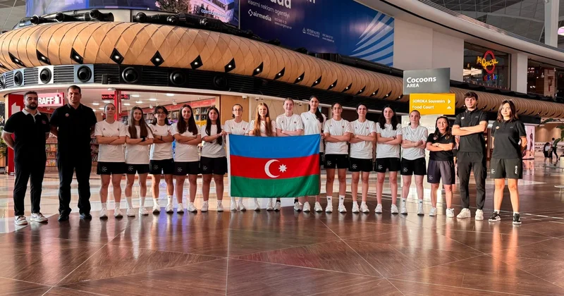 Azərbaycanın U 16 millisi İstanbula yola düşüb