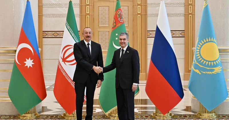 Prezidenti İlham Əliyev Türkmənistan Xalq Məsləhətinin sədri Qurbanqulu Berdiməhəmmədova zəng edib