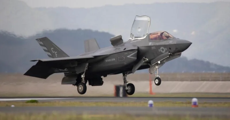 Британский F 35B экстренно сел в Японии