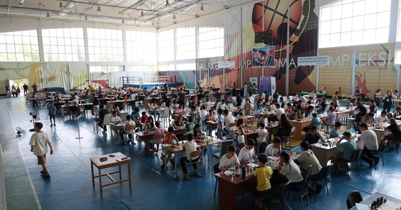 Respublika Şahmat Olimpiadasının liderləri Məhəmməd Bağırov və Fərid Sadıqzadə