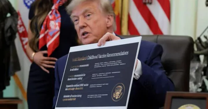 Трамп подписал указ о сокращении рекомендуемых детских прививок в США ВИДЕО