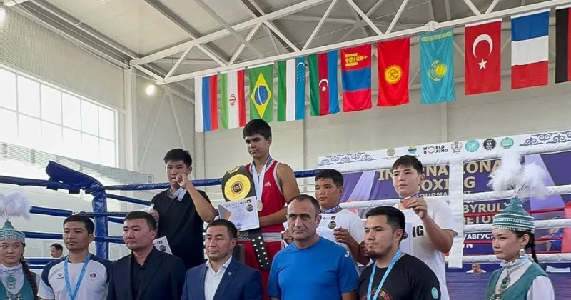 Azərbaycanın 2 boksçusu Qazaxıstanda qızıl medal qazanıb