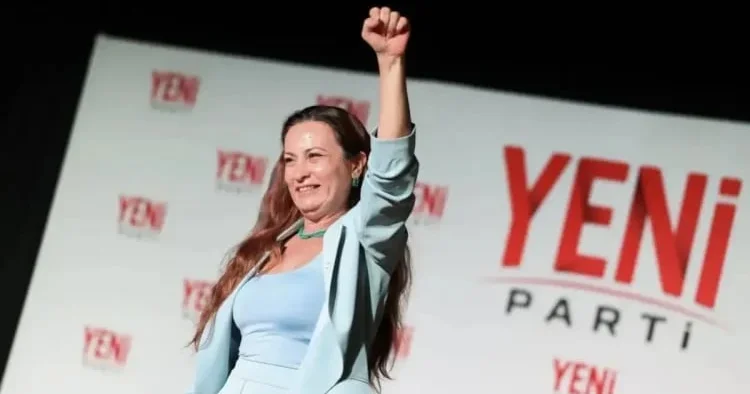 Özgür Özəlin yeni partiyasında həbslər başladı