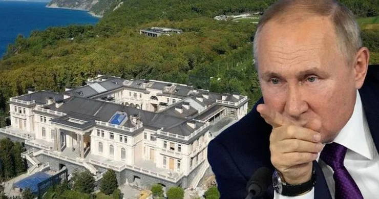 ​“Putin sarayı”nı qoruyan “S 400” vuruldu Milyardlarlıq malikanə təhlükə altındadır + FOTO