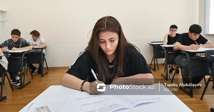 По V группе в Азербайджане выделено более 1,5 тыс. бюджетных мест