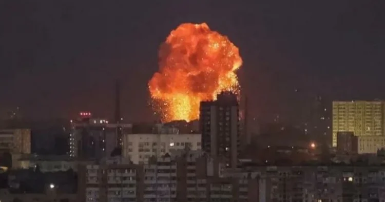 Xarkov, Sumı və Zaporojye bölgələrinə zərbələr endirilib