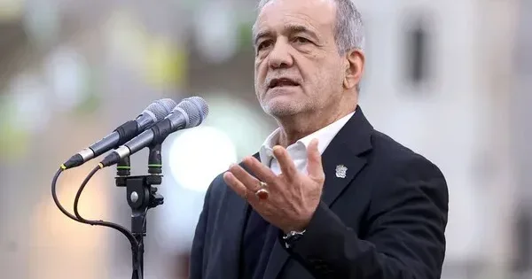 Pezeşkianın qərarı İranda etiraz yaratdı