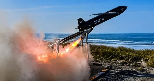 900 km uçur və raketdən ucuzdur: Britaniya şirkəti Formula 1 texnologiyasından istifadə edərək dron yaradıb