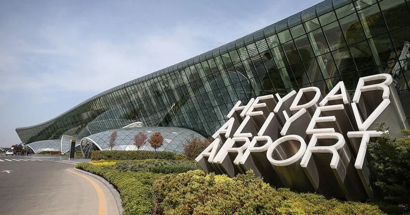 Taksi şirkətləri Bakı aeroportu üzrə xidmətlərini yeni qaydada davam etdirəcəklər