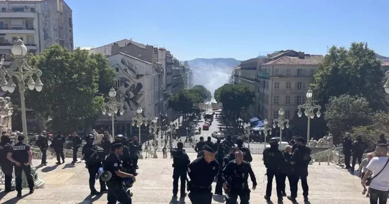 Во Франции пресечена попытка массового захвата железнодорожного вокзала