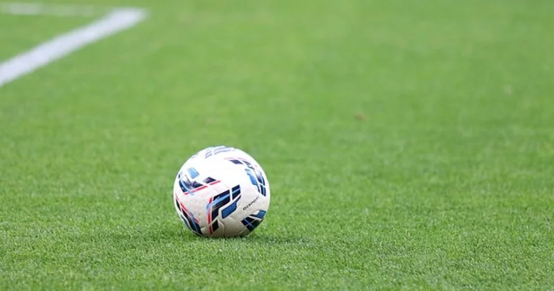 Rusiyada 17 futbolçu zəhərləndi
