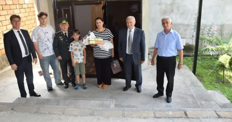 Polkovnik Cəlil Xəlilov şəhid Abakar Hacıyevin ailəsini ziyarət ETDİ