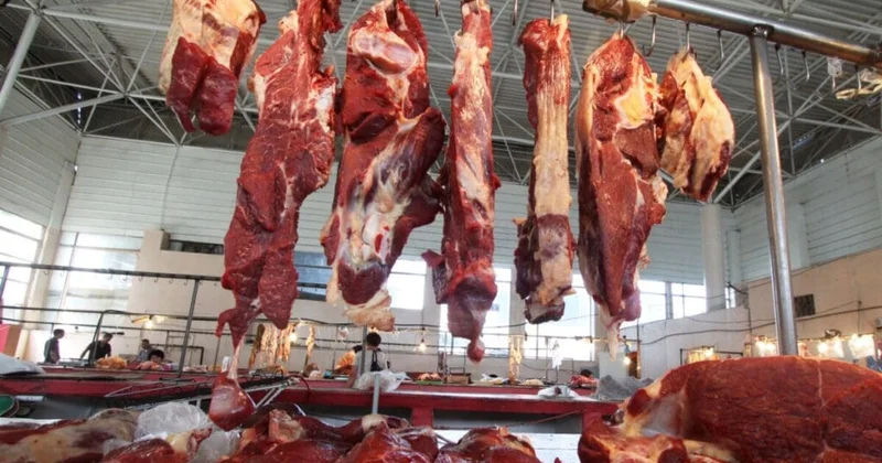 İqtisadçı: Ət bahalaşmasının əsas səbəbi heyvanların sayında kəskin azalmadır