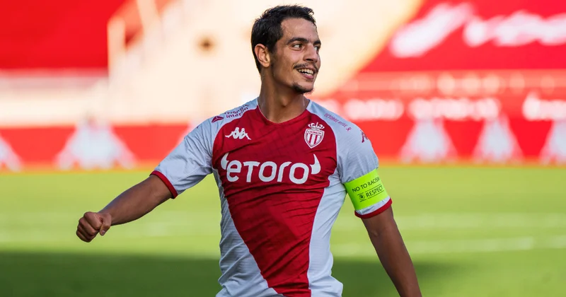 Məşhur fransız hücumçu Sakaryaspor a keçib