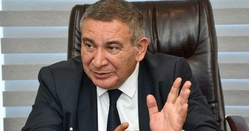 “...pusquda dayanıb gözləyirlər ki...” Rəşad Məcid çağırış etdi