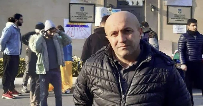 “Quran”ı yandırması ilə gündəm olan Elxan Nəbiyev vəfat etdi FOTO
