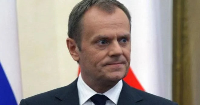 Tusk təcili iclas çağırdı