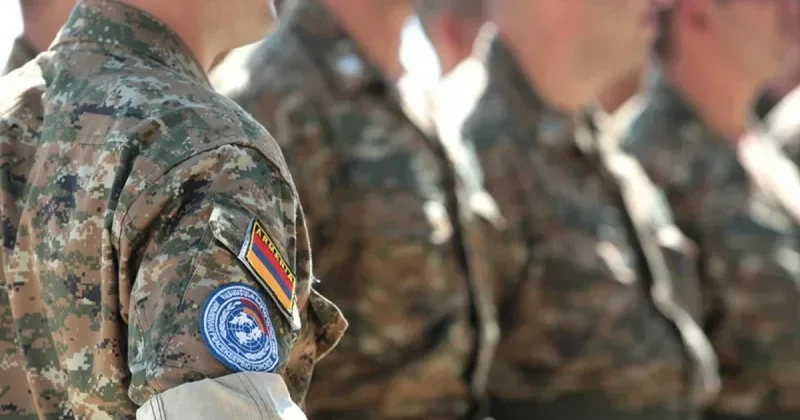 Ermənistan Müdafiə Nazirliyi hərbi xidmət müddətini 6 ay azaltmağı təklif edir