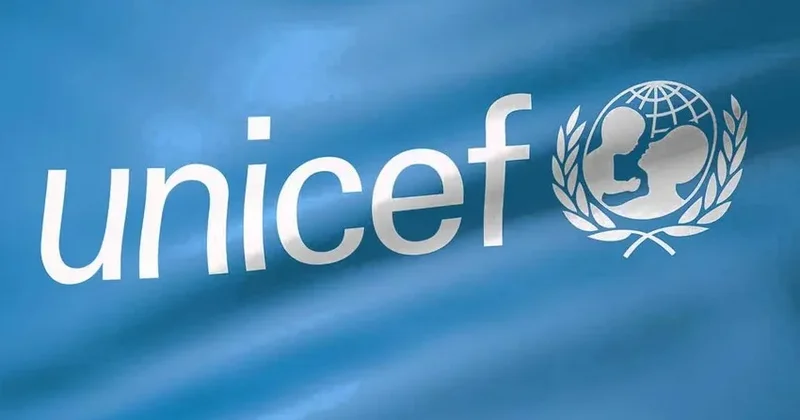 391 milyona yaxın uşaq artıq çəkilidir UNICEF